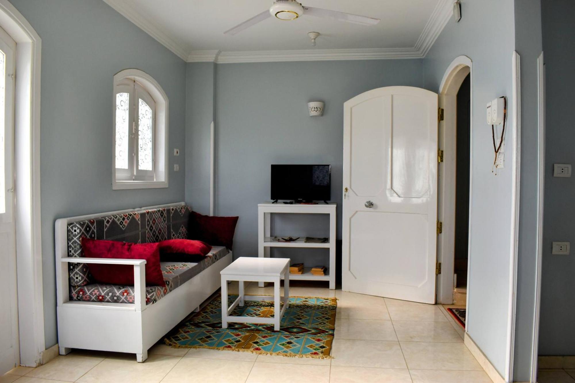 Villa Rebecca Luxor Bagian luar foto