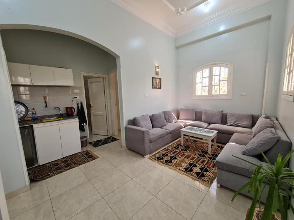 Villa Rebecca Luxor Bagian luar foto