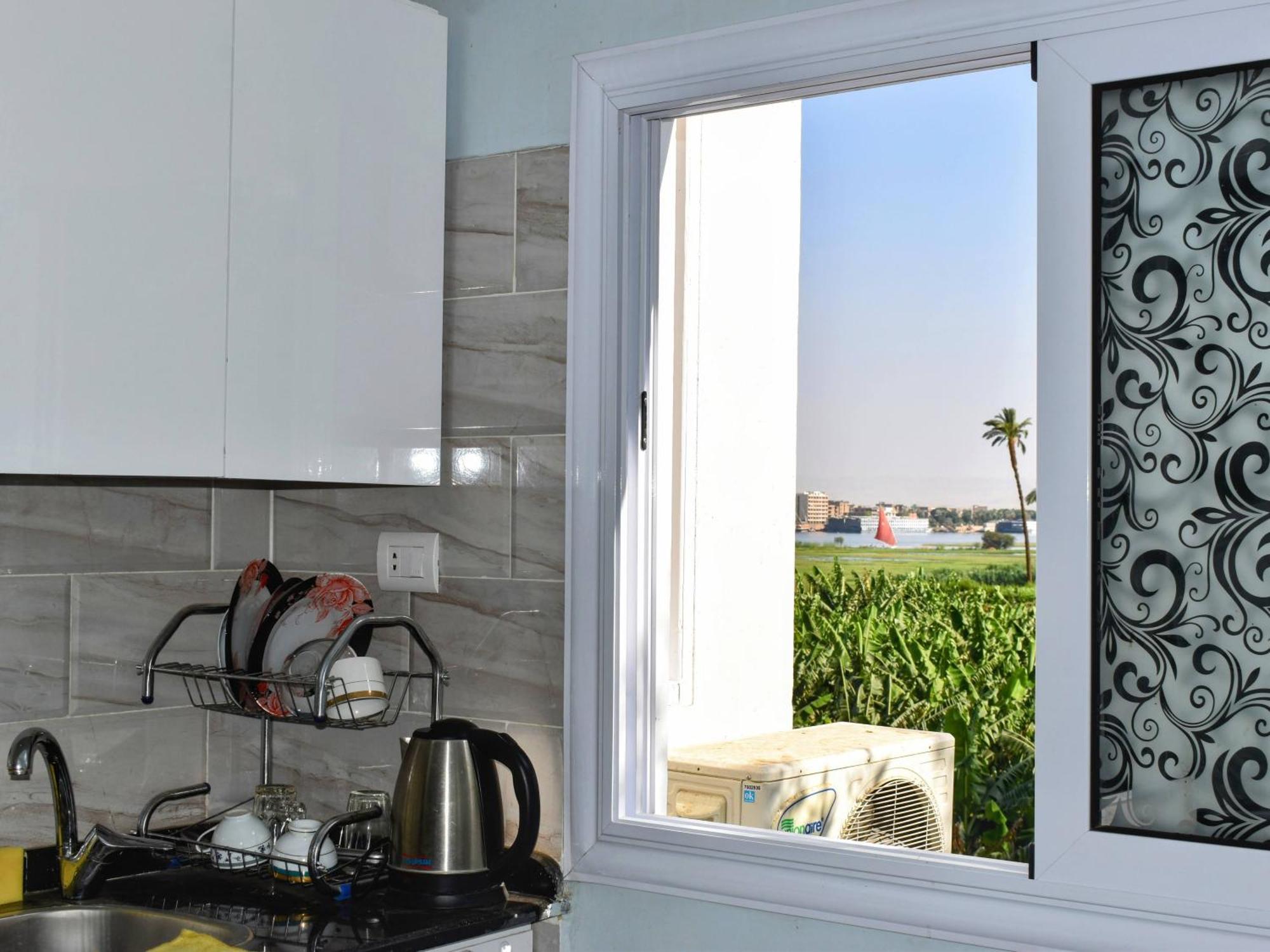 Villa Rebecca Luxor Bagian luar foto
