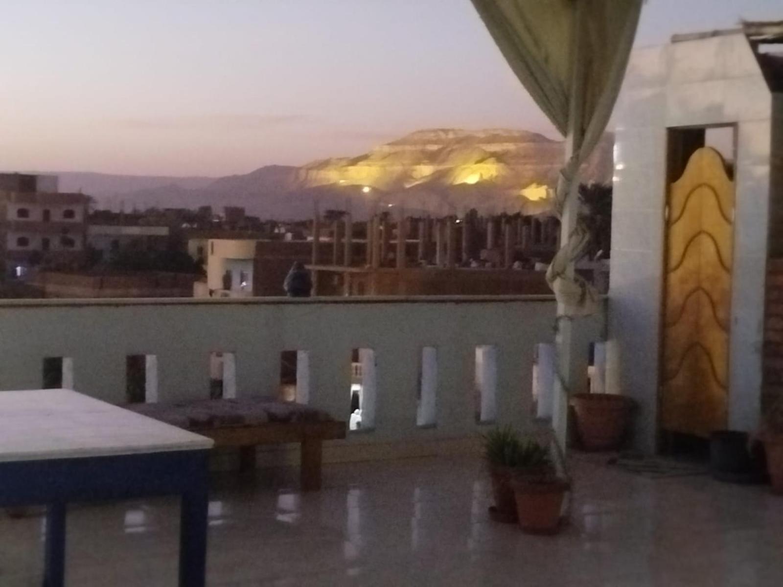 Villa Rebecca Luxor Bagian luar foto